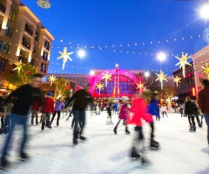 atlanta open on Christmas: skating in Atlanta at Avalon