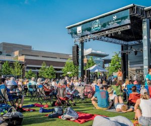Enjoy the vibes of Sandy Springs City Green Live. Photo courtesy of City of Sandy Springs