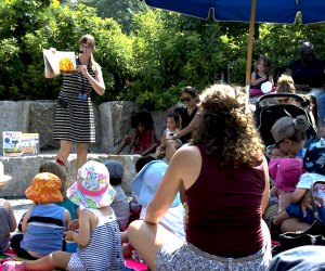Listen as librarians read stories from the Brooklyn Public Library’s reading list at Summer Reading Storytime at Brooklyn Bridge Park. Photo by Paula Berg for BBP