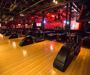 Greenpoint, Brooklyn with kids: Brooklyn Bowl