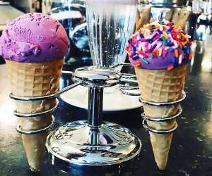 30 Vintage Photos of Ice Cream Parlors - Vintage Soda Fountain