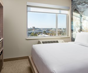 Cambria Hotel & Suites