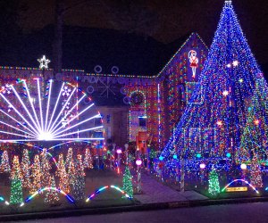 Holiday Lights Neighborhood Christmas Katy