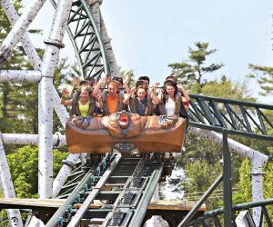 Image of a roller coaster at one of 8 New England theme parks that are great for families.