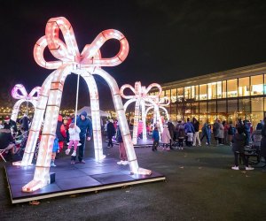 Enjoy free holiday lights while celebrating New Year;s Eve at the Yards. Photo courtesy of the Yards DC