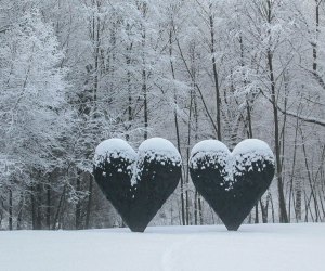 Image of heart sculpture in snow at DeCordova Museum