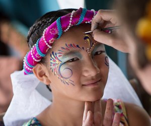 New York Renaissance Faire face painters