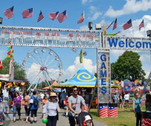 Photo courtesy of Dulles Town Center Carnival