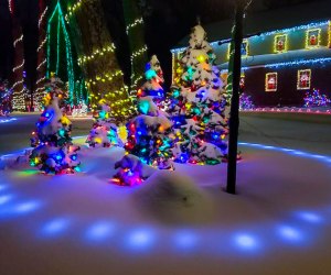 Picture of house with holiday light display