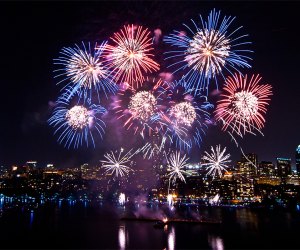 These 4th of July fireworks in Boston put on an amazing spectacle! July 4th in Boston photo by Mike Halsall via Flickr, CC BY-NC-ND 2.0