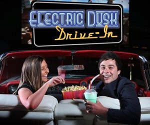 electric dusk drive in