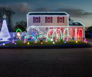 Elwood Road Dancing Lights Show Christmas lights in Centereach