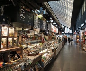 Indoor activities in NYC: Essex Street Market