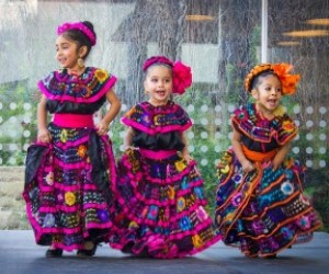 Los Angeles Dodgers on X: Happy Cinco de Mayo! Celebrate Mexican