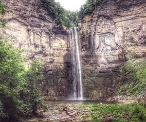 Things to do in New York Taghannock Falls