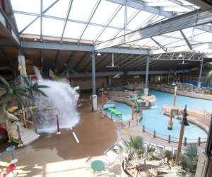 Best Indoor Water Parks near NYC - Mommy Poppins