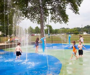 Splash pad in Westchester at Harbor Island Park