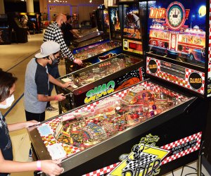 line up of pinball games