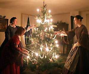 Visiting Historic Richmond Town with Kids: Christmas Celebrations at Historic Richmond