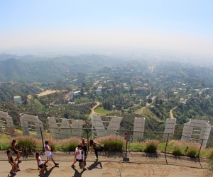 FREE Things Kids Can Do in LA: Hike to the hollywood sign