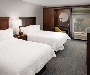 Houston Hotels near NRG Park ​Hampton Inn and Suites, Houston Medical Center