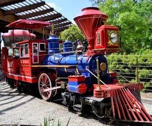 Exploring Houston’s Hermann Park with Kids Ride the Railroad