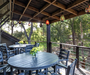 Rainbow Lodge: Best Outdoor Dining in Houston at Family-Friendly Restaurants