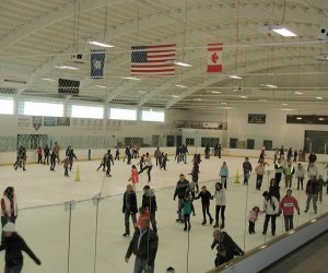 frozen perimeter ice skating game