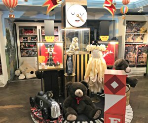 Fao schwarz pop sale up