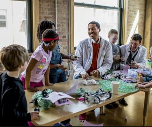 Kids enjoying a science lab. Photo by Keith Shegan, courtesy of Kids Science Labs, Roscoe Village 