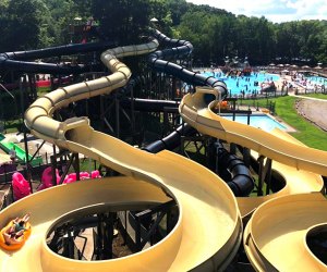 6 Thrilling Amusement Parks Near Philly To Visit This Summer - Secret  Philadelphia