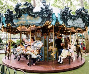 Preschooler activities in NYC: Le Carrousel 