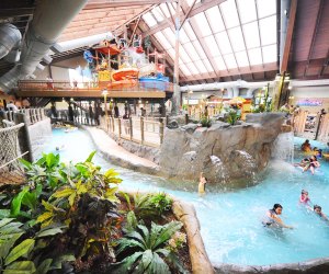 Best Indoor Water Parks near NYC - Mommy Poppins