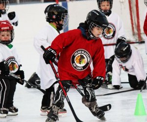Register for the Chicago Blackhawks Hockey Clinic at Greenwood Park, Warren Park, and Wentworth Park. Photo courtesy of the Chicago Parks District