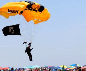  Jones Beach Air Show: Guide to Visiting with Kids: U.S. Army Golden Knights