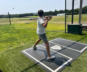 li-local-burger batting cages