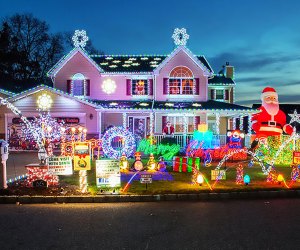 The Elm Avenue Dancing Light Show draws hundreds of sightseers each year to Coram. 