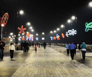 See Long Beach's Boardwalk Lights before it closes for the season. Photo courtesy of the City of Long Beach