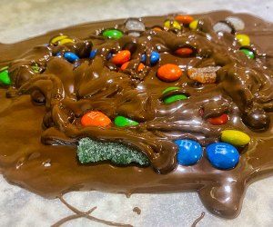 No-Bake Easy Dessert Recipes: Chocolate Bark for all seasons