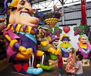 Fun Things To Do in New Orleans with Kids: Mardi Gras