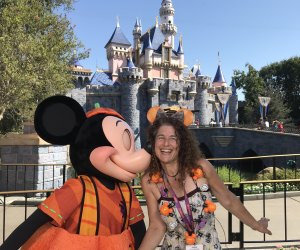 https://static.mommypoppins.com/styles/image300x250/s3/mickey-disneyland-halloween_0.jpg