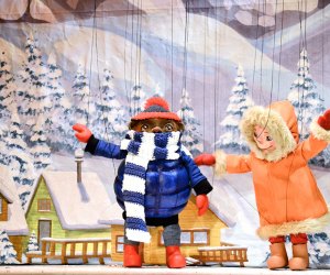  Yeti, Set, Snow! at the Swedish Cottage Marionette Theatre. Photo by Justina Wong for City Parks Foundation. 