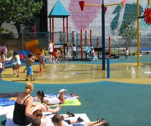 Sprinkler Parks and Splash Pads in New Jersey: Madison Street Park's spash pad