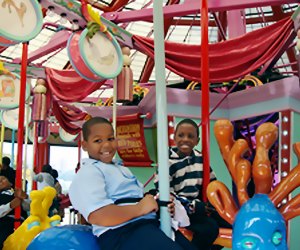 The Best Amusement Parks for Kids In and Near NYC