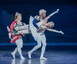 Holiday shows in NYC: Les Ballets Trockadero de Monte Carlo at The Joyce