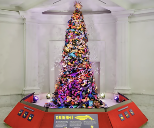 Things To Do Thanksgiving weekend in NYC: AMNH Origami Holiday Tree 