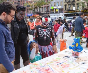 Trick or Treating on Third Street Promenade  Mommy Poppins - Things To Do  in Los Angeles with Kids