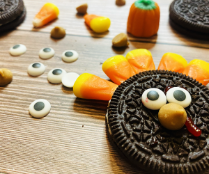 Oreo Turkeys are fun to make and even more fun to eat.
