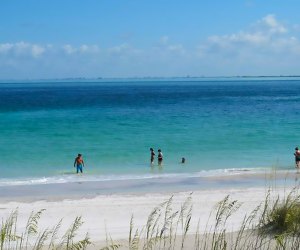 Best Sandbars Near Orlando and Central Florida for Families: Egmont Key.
