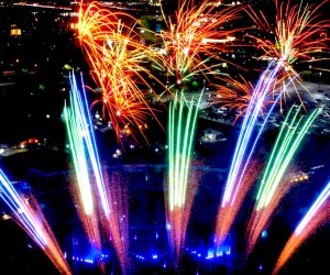 Enjoy four nights of fireworks at SeaWorld this Fourth of July weekend. Photo courtesy SeaWorld Orlando